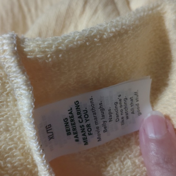 New! Aerie Sweatshirt XL – Butter Yellow Cozy Vibes - Picture 8 of 8